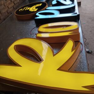 Letras Corporeas Chapa frente acrilico Nova 45